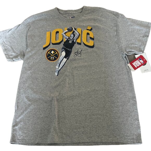 NBA Men's XL Denver Nuggets' Nikola Jokić Light Gray Short Sleeve T-Shirt NTW - Picture 1 of 4